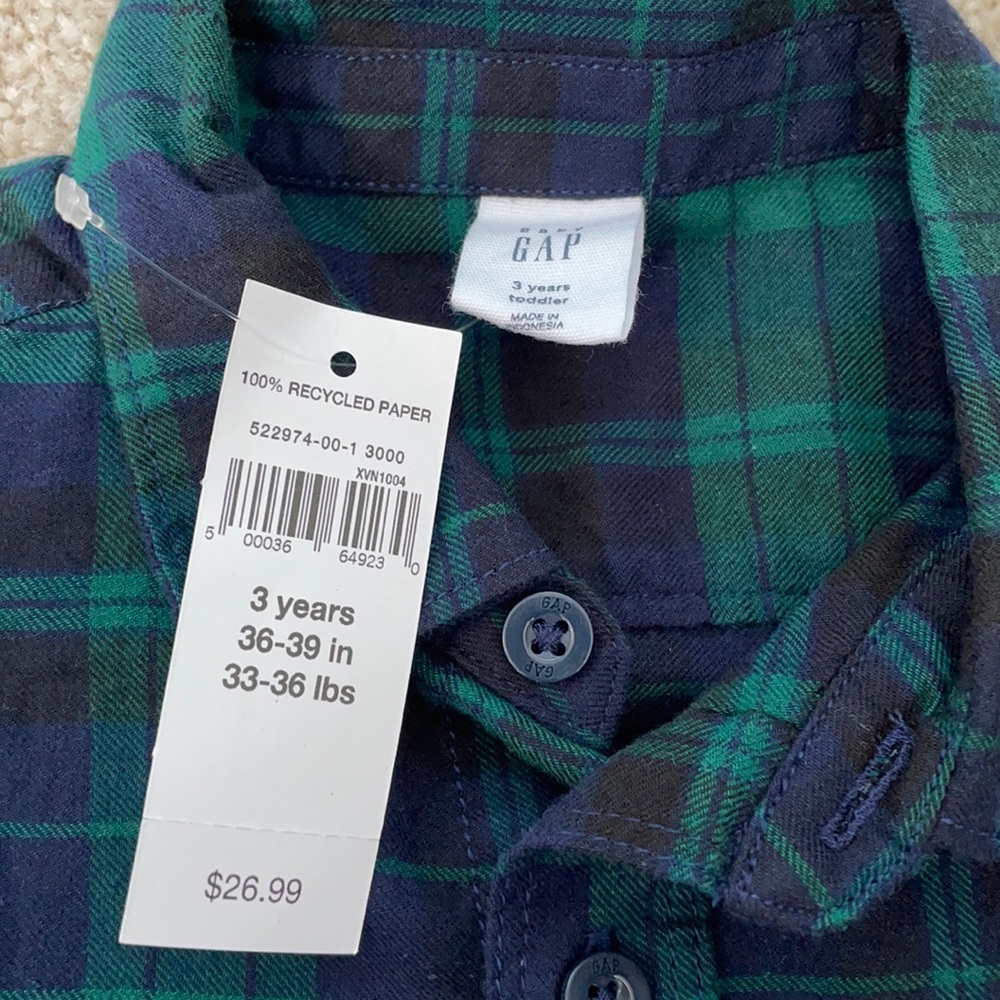 Brand new Gap 3T flannel button down!